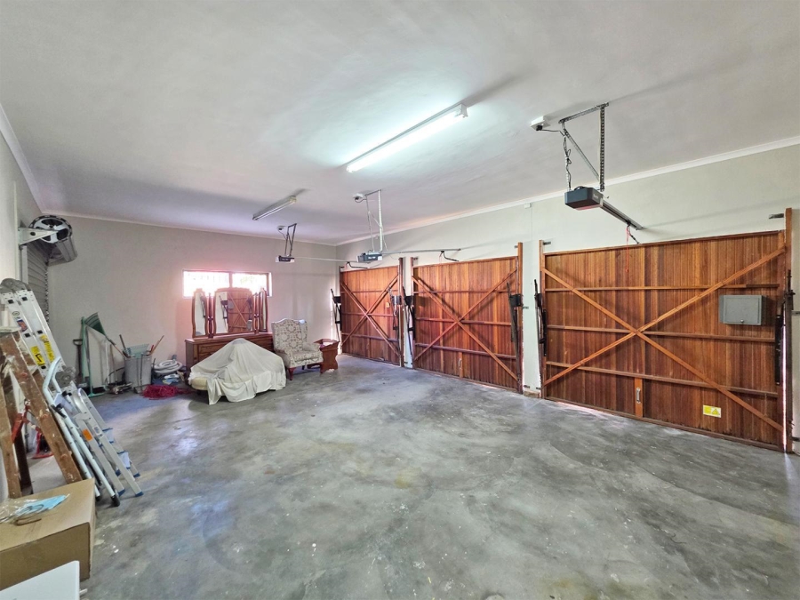 3 Bedroom Property for Sale in Kleinbosch Western Cape